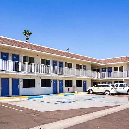 Motel 6 Mesa North Eksteriør bilde