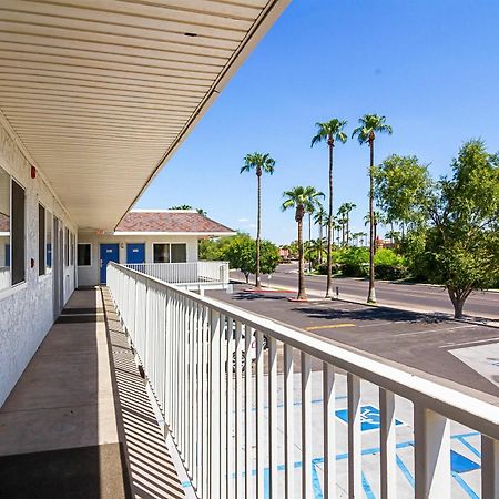 Motel 6 Mesa North Eksteriør bilde
