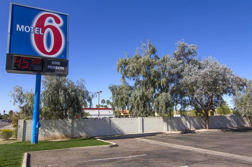 Motel 6 Mesa North Eksteriør bilde
