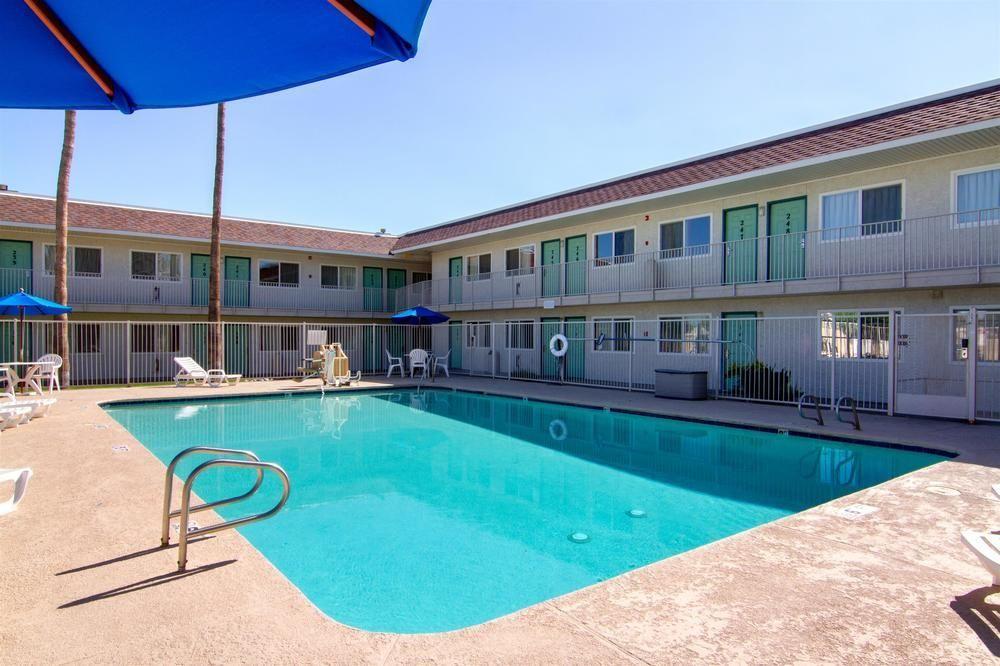 Motel 6 Mesa North Eksteriør bilde