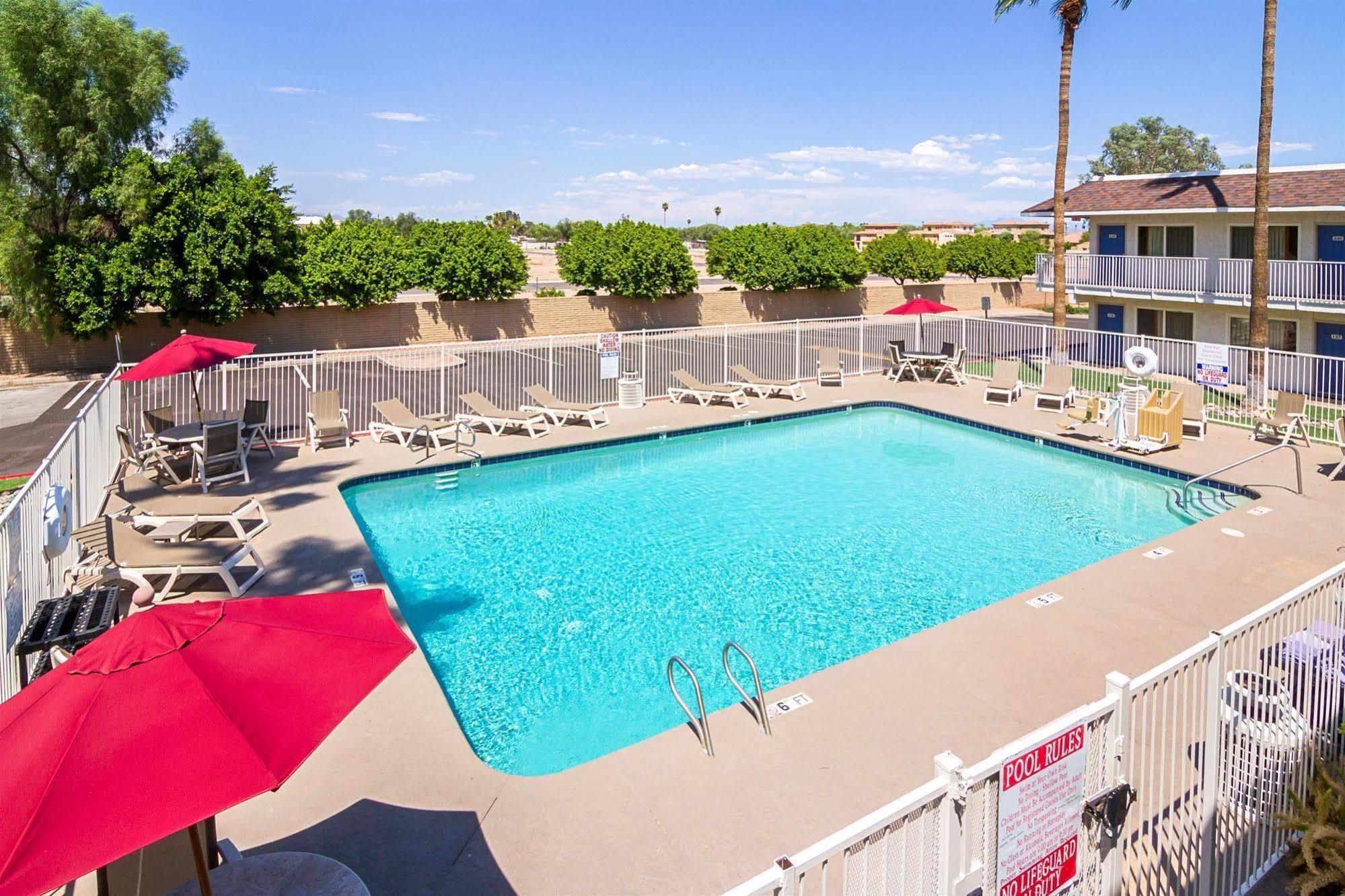 Motel 6 Mesa North Eksteriør bilde