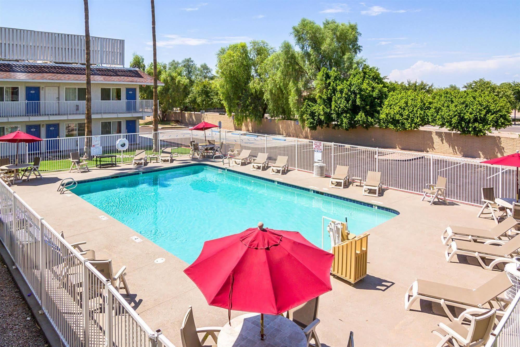 Motel 6 Mesa North Eksteriør bilde