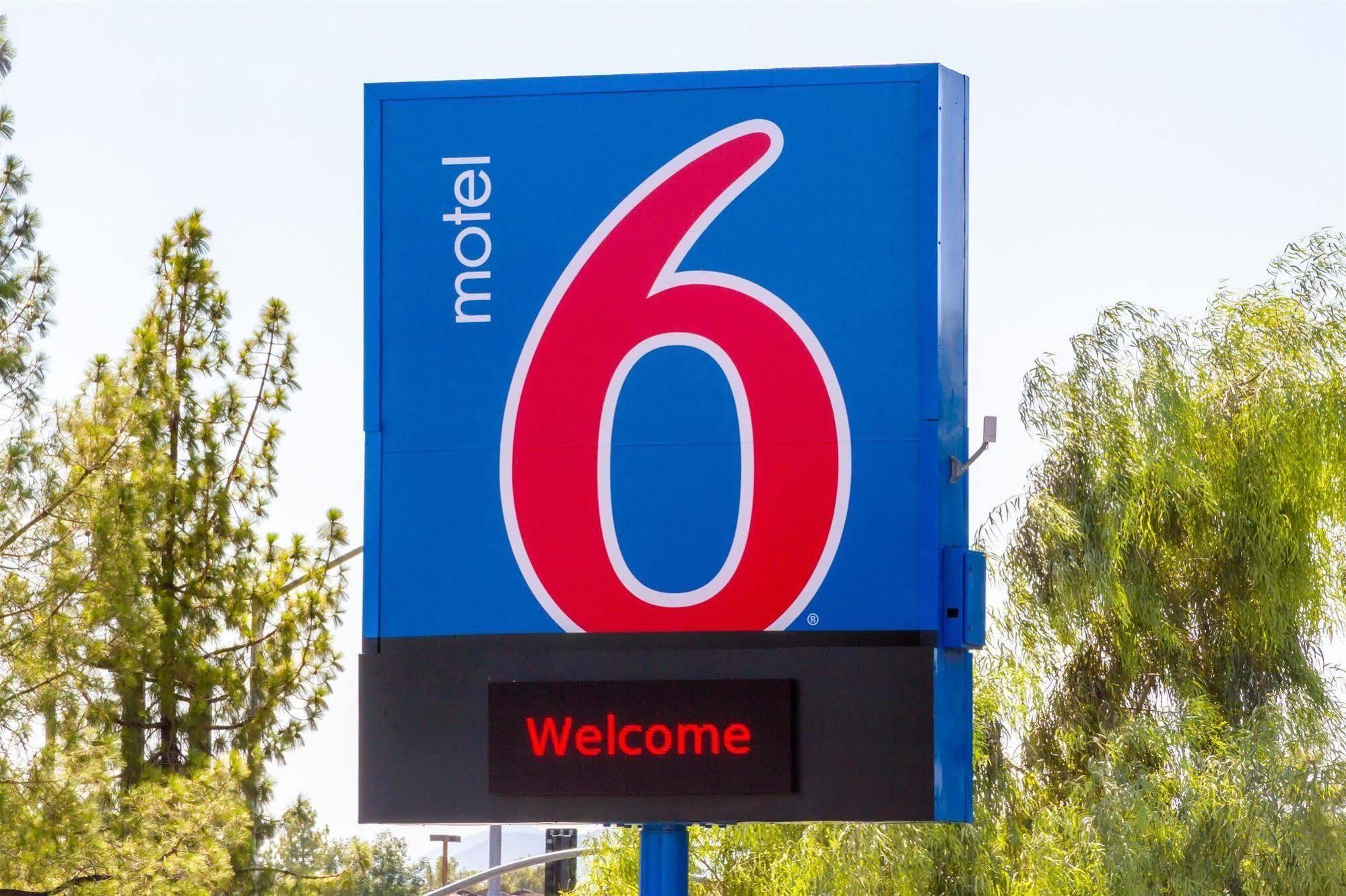 Motel 6 Mesa North Eksteriør bilde